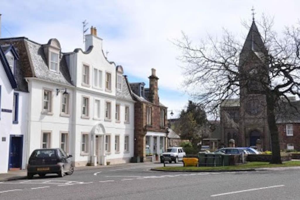 Flat, Sleeps 2 Apartment East Linton